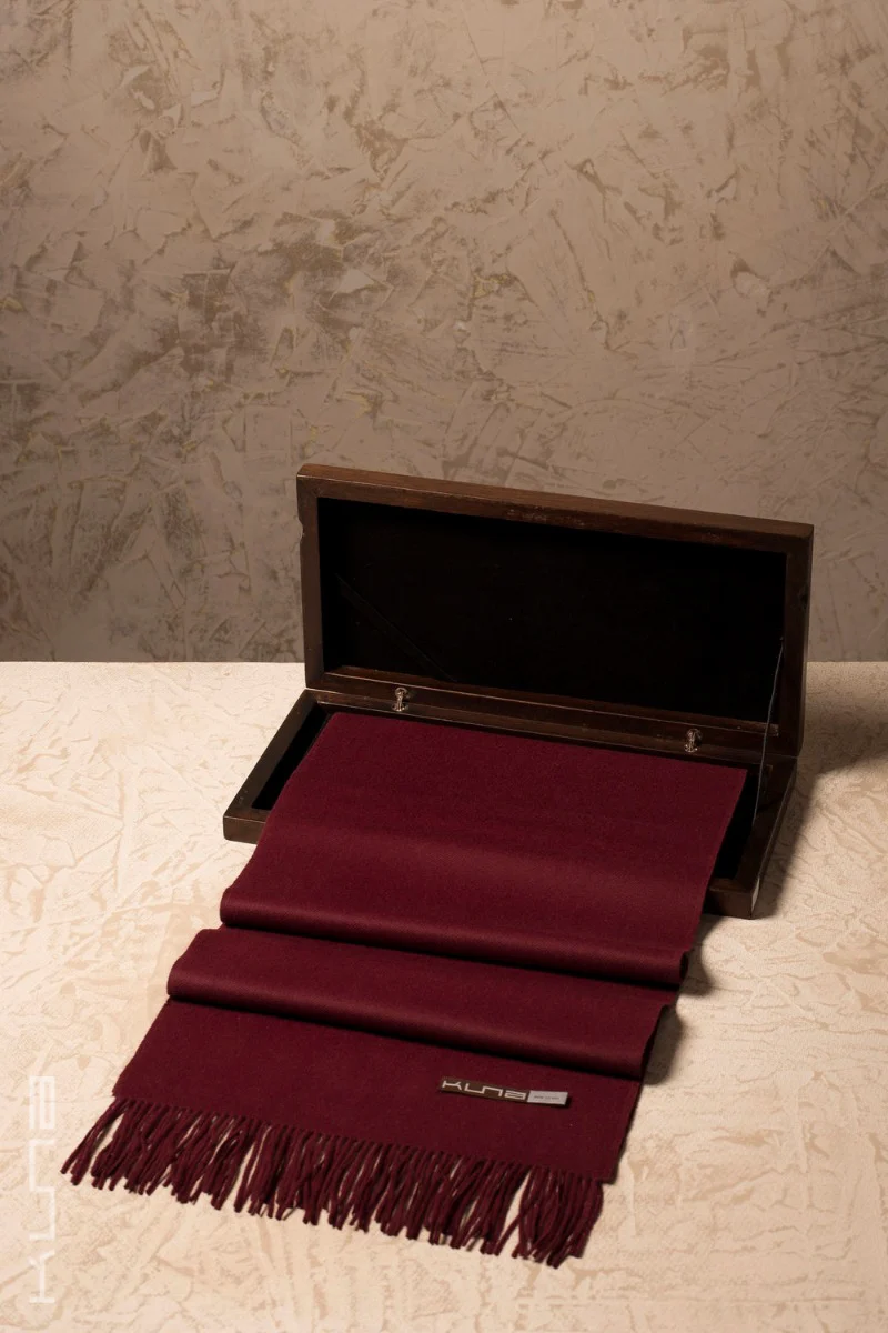 Basel 100% Vicuña Scarf - Image 14