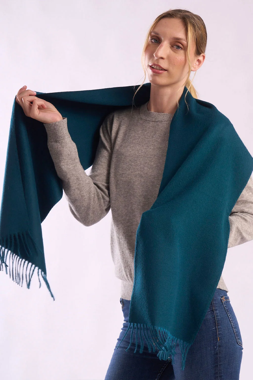 AC Classic Baby Alpaca Scarf - Image 11