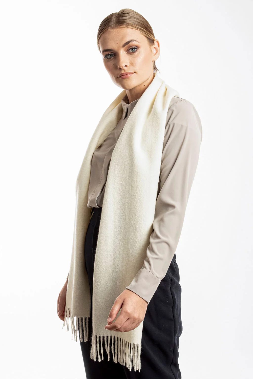AC Classic Baby Alpaca Scarf - Image 3