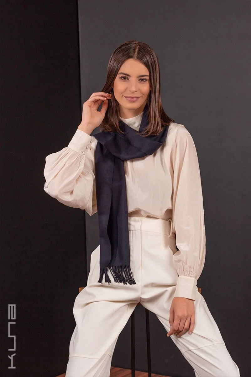 Basel 100% Vicuña Scarf - Image 21