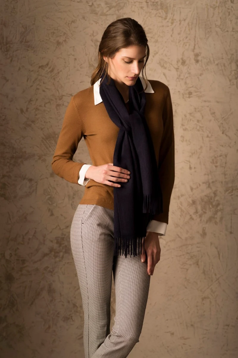 Basel 100% Vicuña Scarf - Image 23