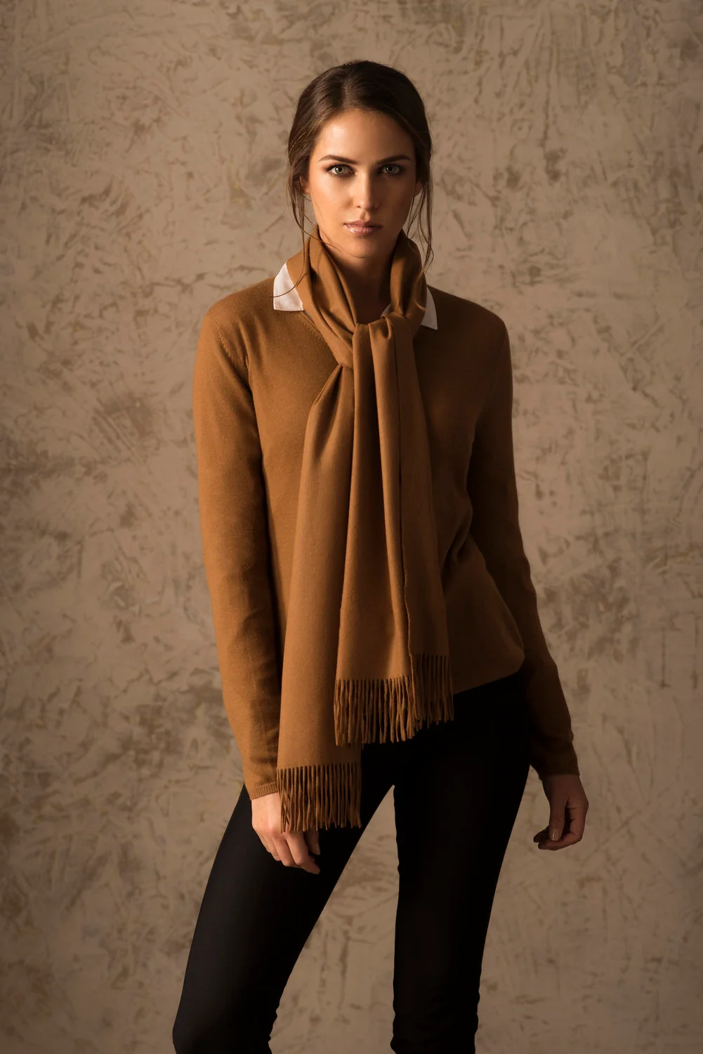 Basel 100% Vicuña Scarf - Image 5
