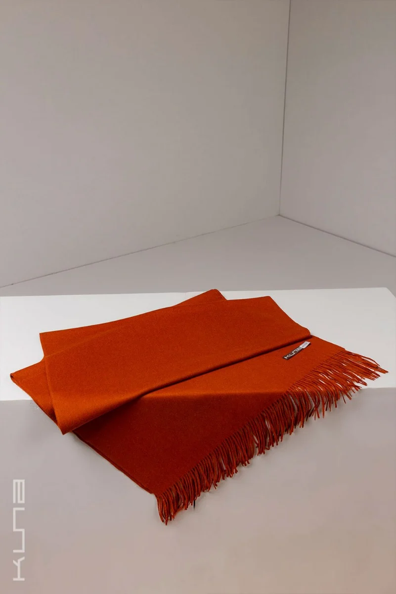 Berna 100% Vicuña Shawl - Image 3