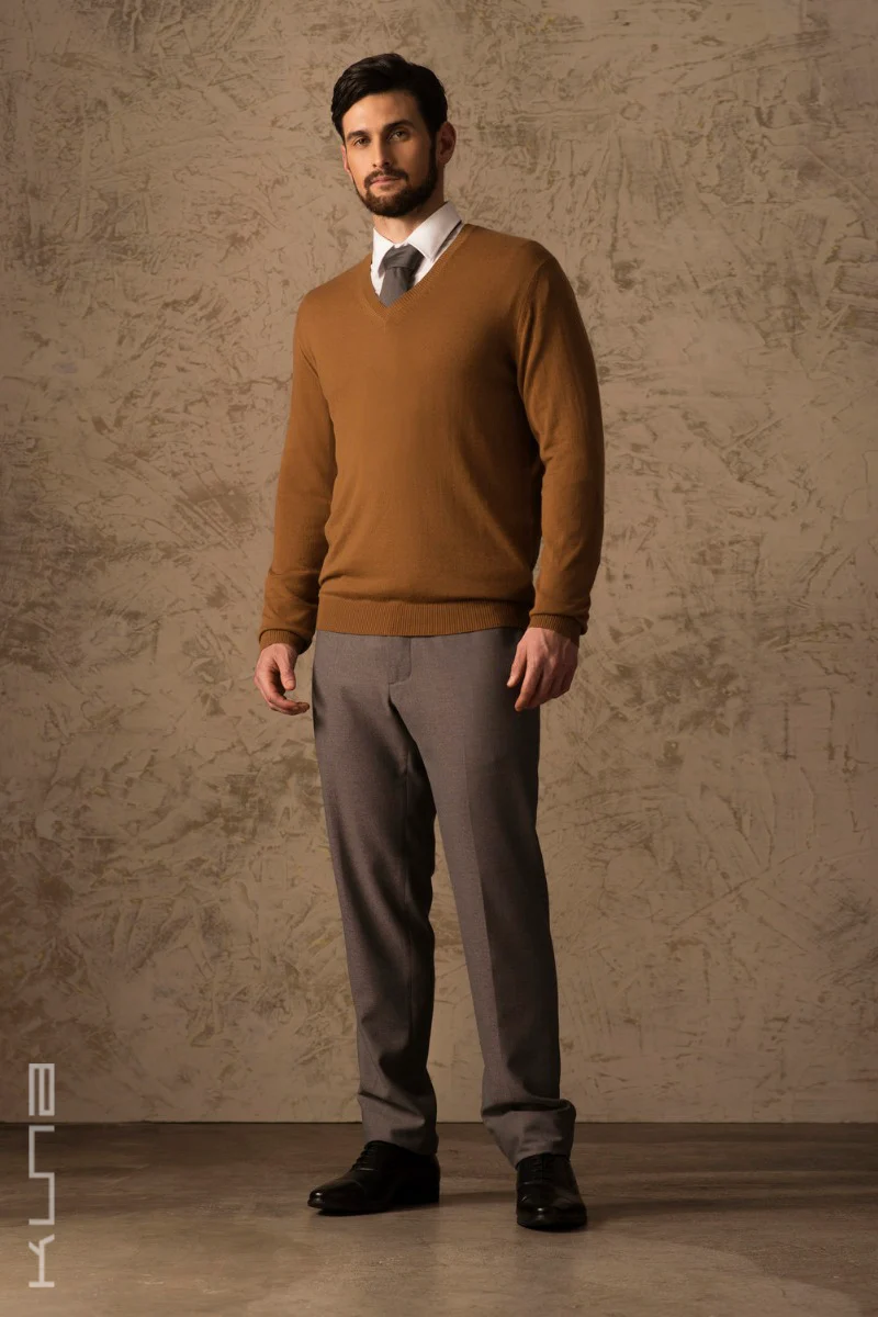 Brian 100% Vicuña Sweater - Image 4