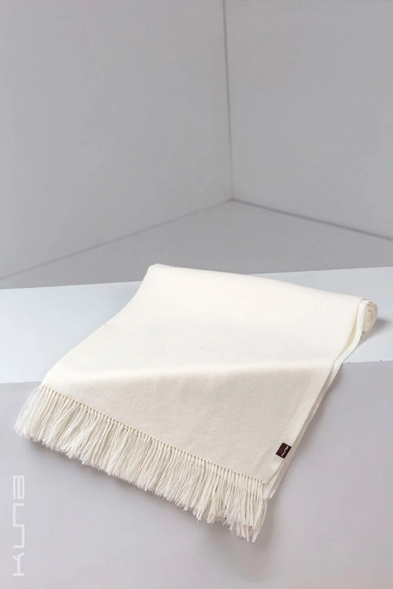 Jee Royal Alpaca Shawl - Image 3