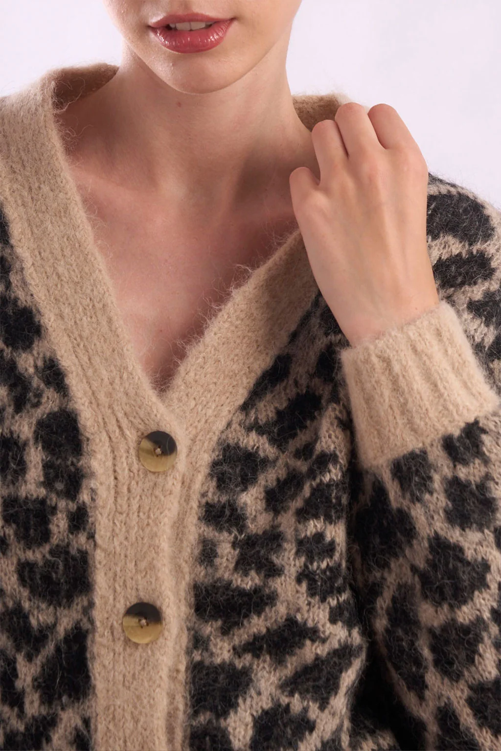 Leopard Print Short Alpaca Cardigan - Image 6