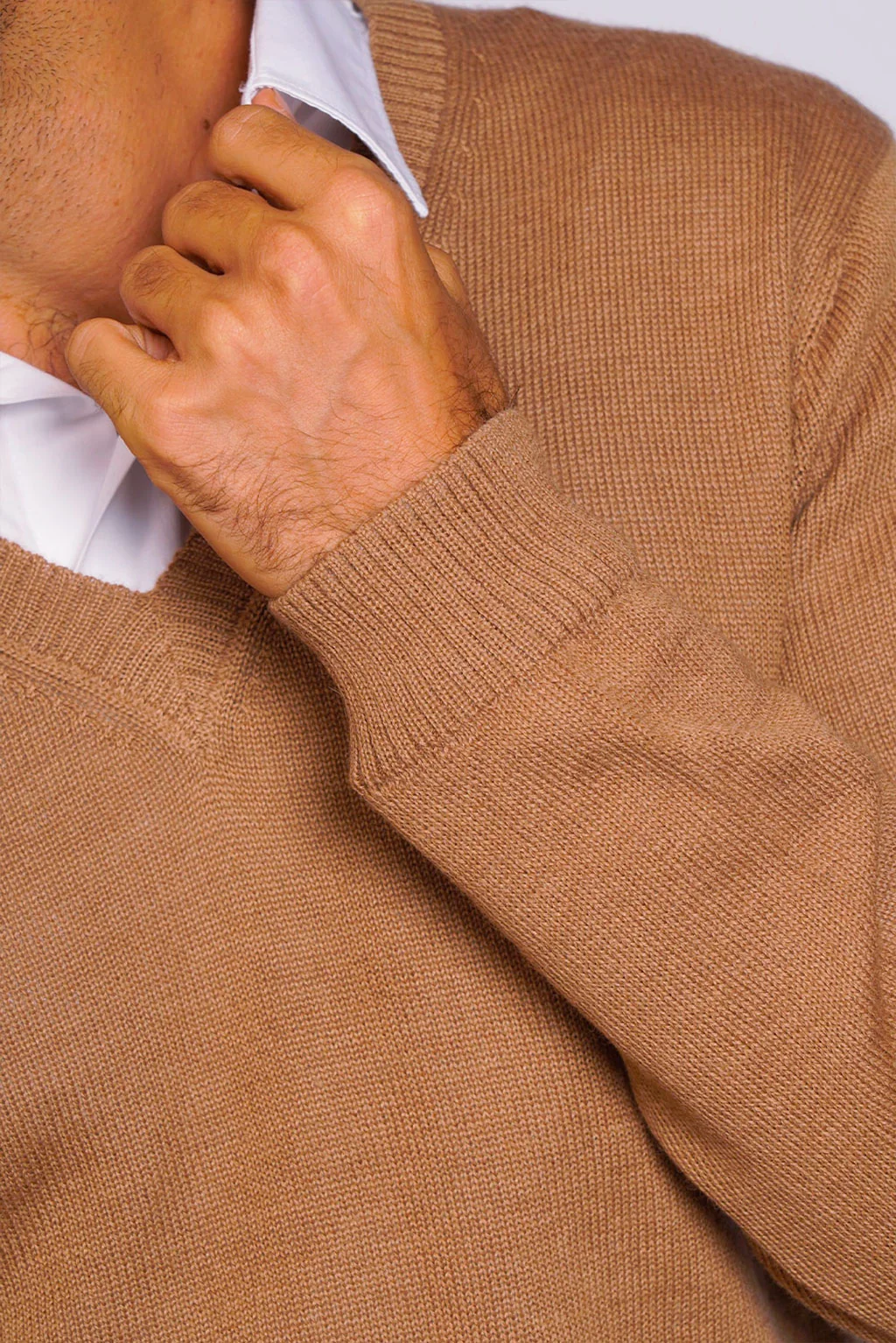 Men's V-Neck Royal Alpaca Sweater - Image 11