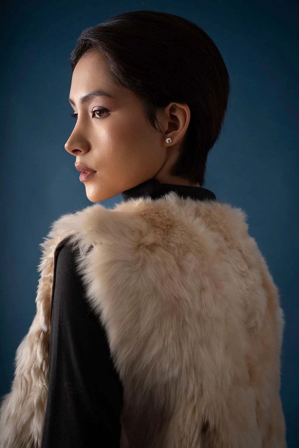 Suri Alpaca Fur Vest - Image 9