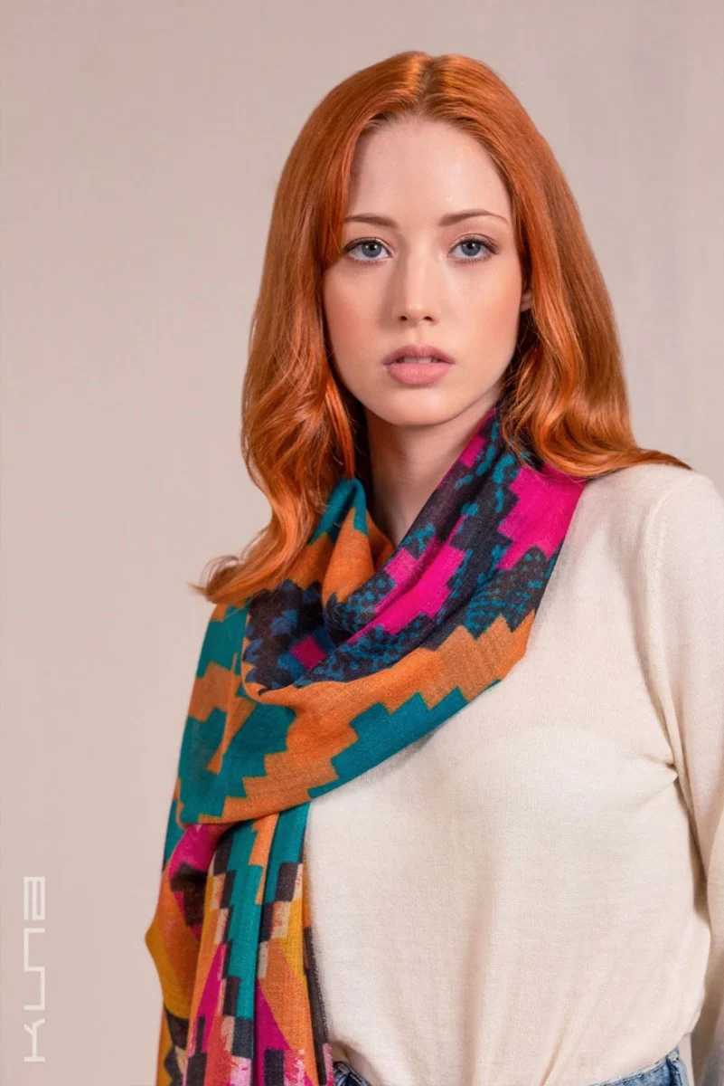 Vespa Baby Alpaca Shawl - Image 2