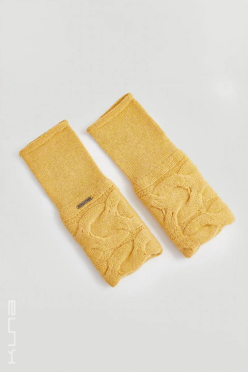Winter Baby Alpaca Gloves - Image 5